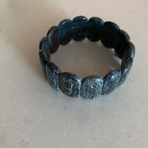 ELASTIC GEMSTONE BRACELET BEAUTIFUL BLUE COLORS